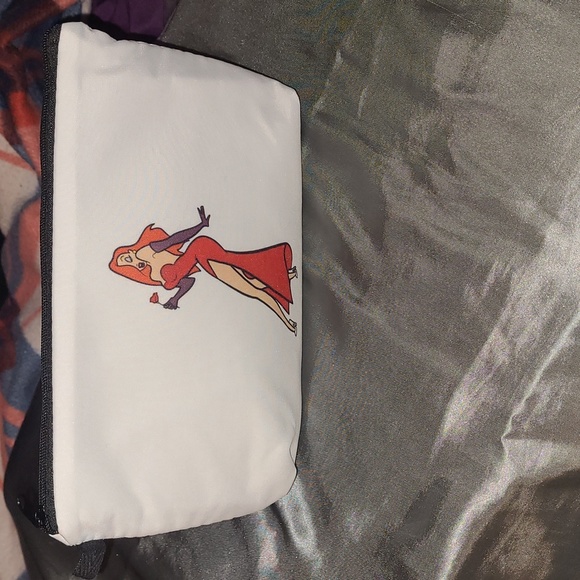 Jessica Rabbit Rare Makeup Bag - Picture 3 of 8